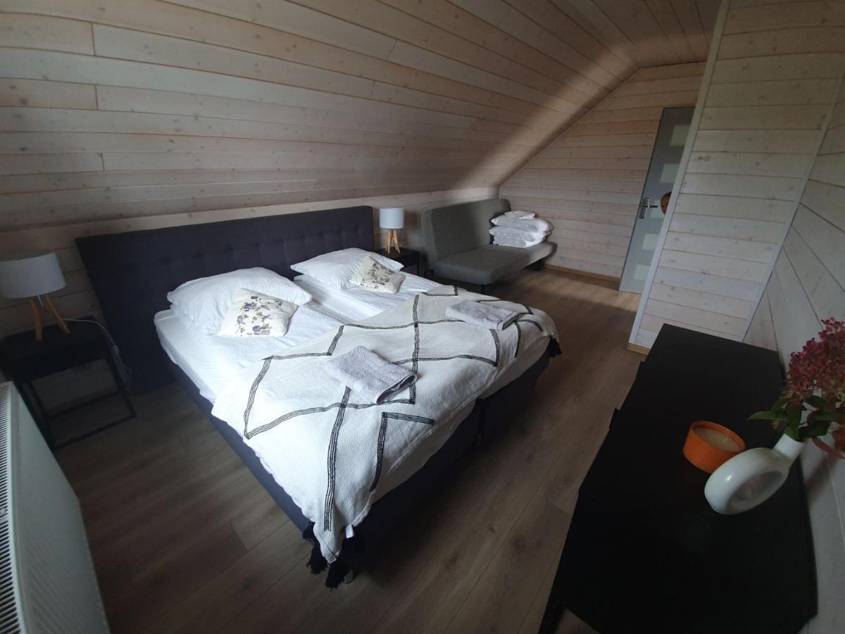 Milochowka - Dom Drewniany Blizniak Ferienhaus *